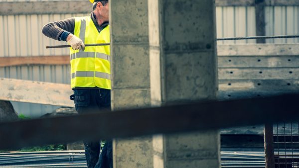 Polska bije kolejny rekord: 1,1 mln cudzoziemców na naszym rynku pracy!