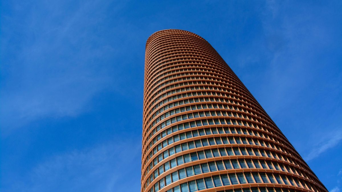 ZUS ma dla seniorów dwa kluczowe wsparcia. Sprawdź, czy przysługują właśnie Tobie