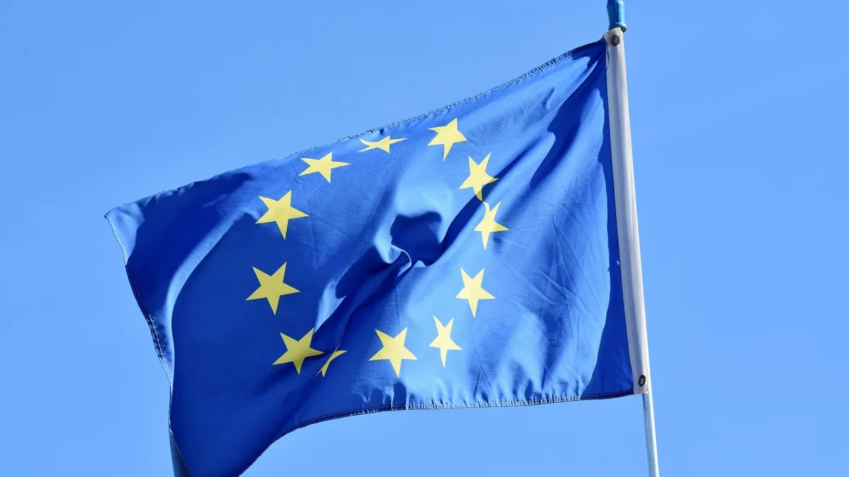 Koniec ery tanich paczek z Chin? UE znosi zwolnienie celne od lipca 2026