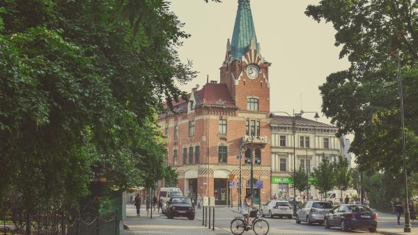 Nexity Global w ruchu: Nowa siedziba i zmiana terminu raportu