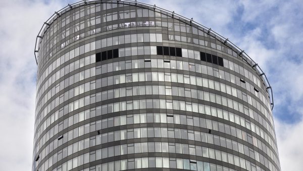 Libet S.A. wzywa akcjonariuszy na walne zgromadzenie. Na stole kluczowe decyzje finansowe