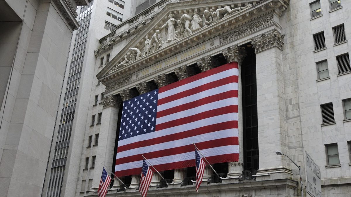 Super Środa na Wall Street: AI vs. Bliski Wschód. Jak wyjdzie to starcie?