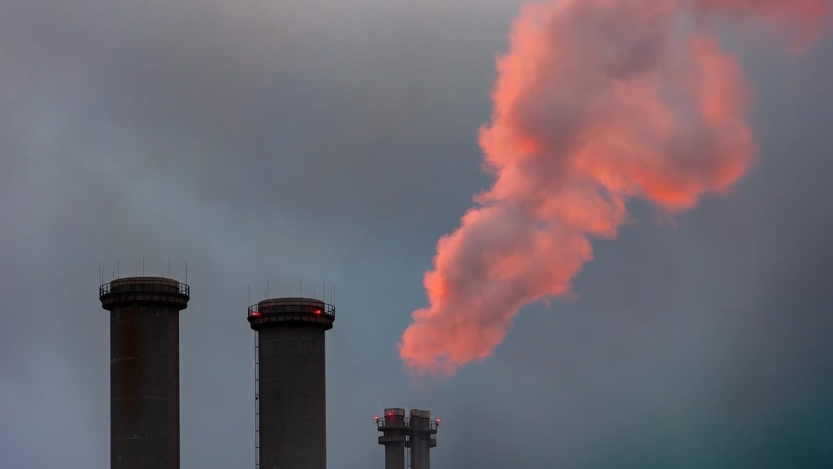 Benzyna po 6 zł, diesel po 6,20 zł. Minister energii znów kręci gałkę w dół