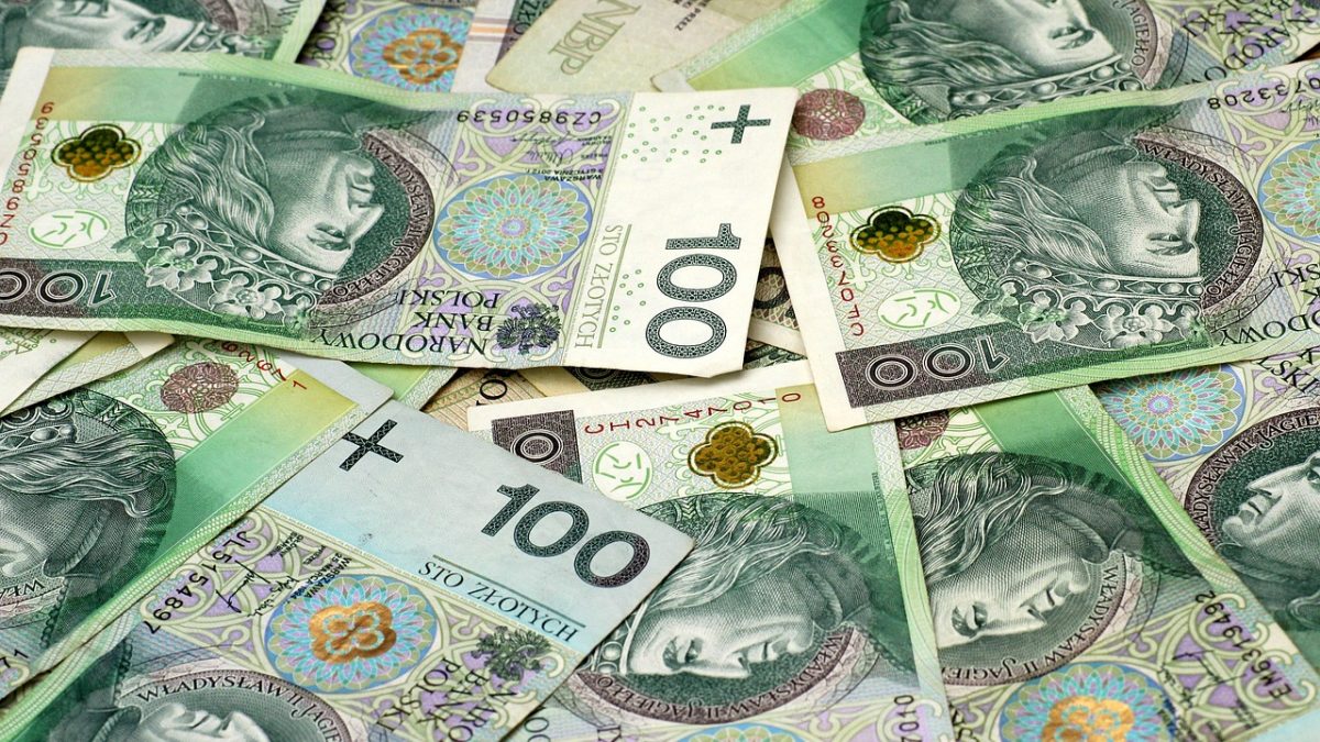 BNP Paribas wraca ze zmienną stopą. Tylko jeden duży bank trzyma się z boku