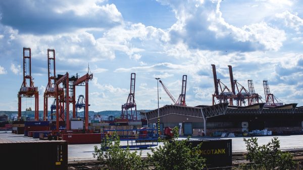 Rosyjskie ataki na porty Ukrainy. Korytarz Bałtyk–Polska–Ukraina znów nabiera rozpędu