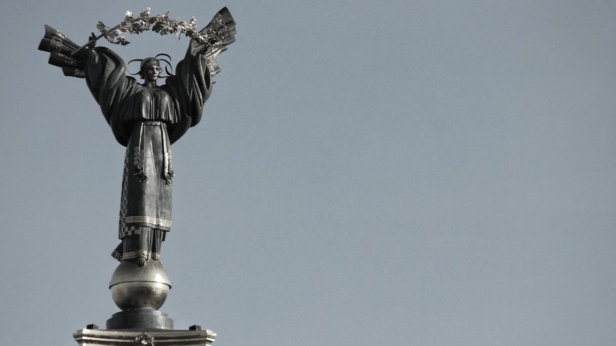 Wojna nie zatrzymała inwestorów. Eksperci: Ukraina wciąż ma wiele do zaoferowania