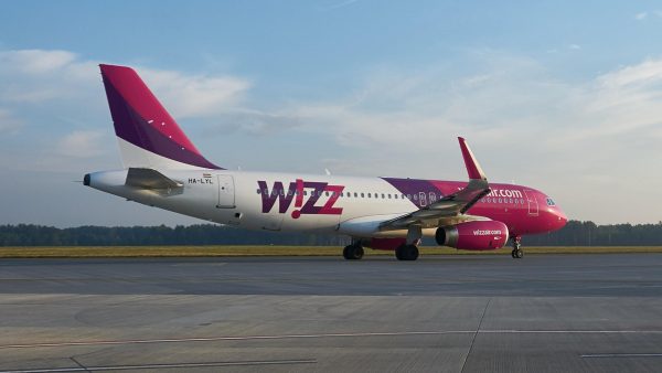 Tanie latanie nie zniknie. Prezes Wizz Aira pokazuje, ile kosztuje go kryzys paliwowy