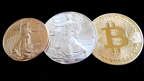 „Twoje najlepsze aktywa są darmowe”. Kiyosaki odwraca uwagę od złota i bitcoina